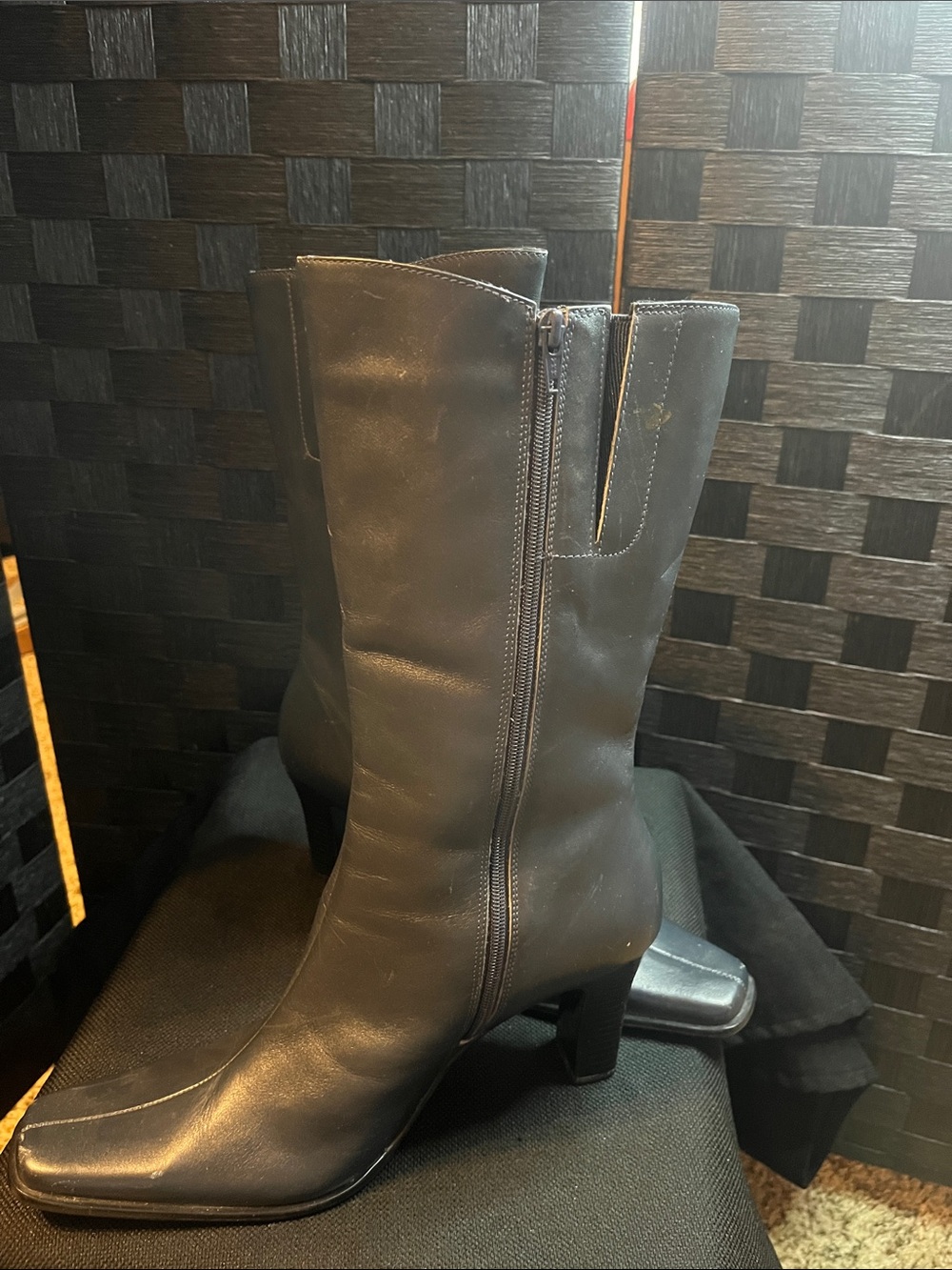 Classic Black Mid-Calf Heeled Leather Boots with Side Zip